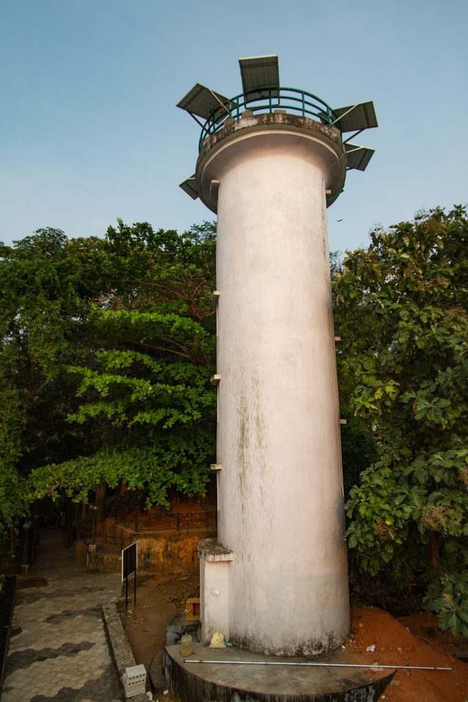 Mahé Lighthouse in India